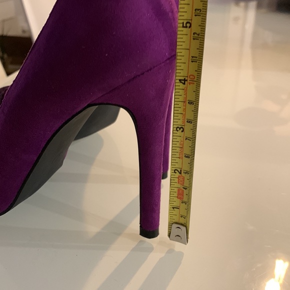 Revamped heels - size 7 - Picture 3 of 7